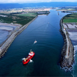 buller river and ship